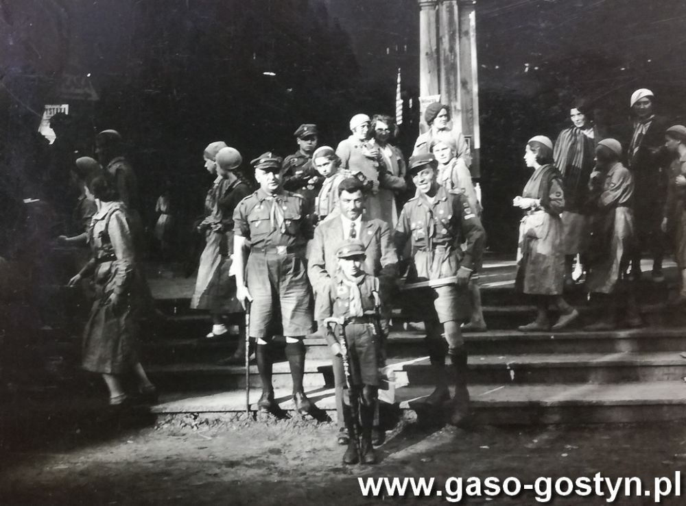 jubileuszowy-zlot-zhp-w-spale-1935-r-gaso-archiwalne-zdj-cia